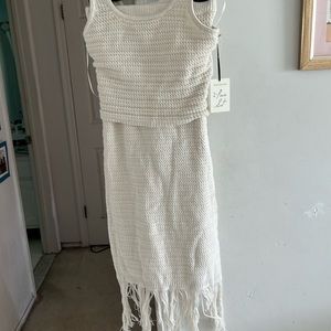 Matching set with trendy crochet and finge !